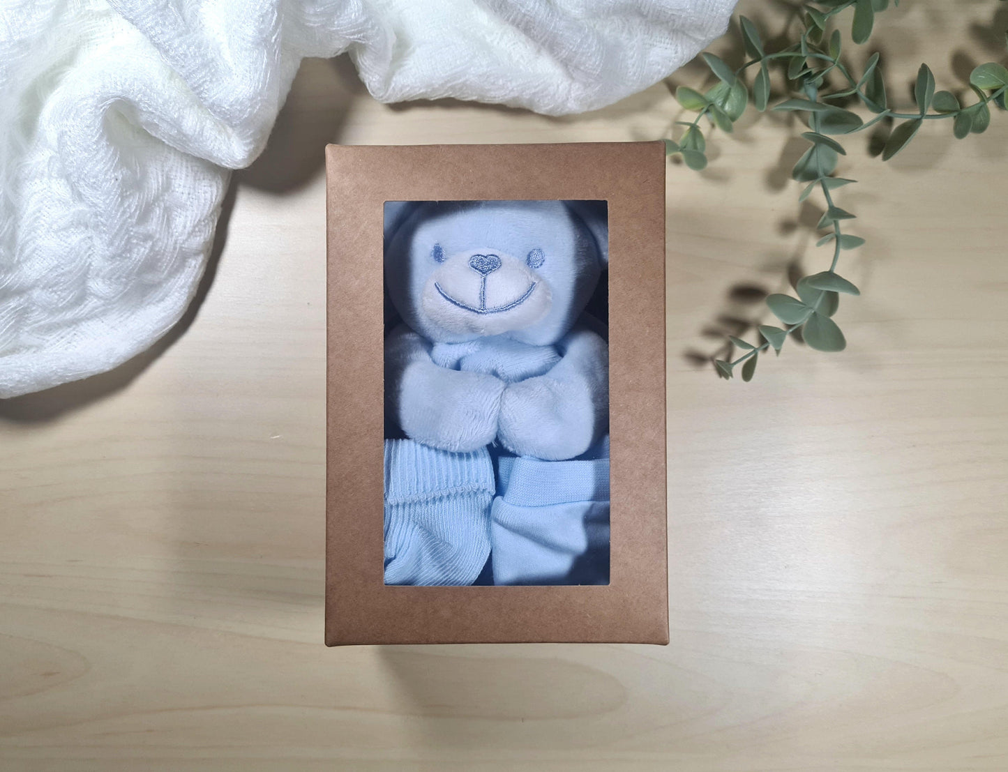 New Baby Gift Set, Baby Shower Gift Box for Newborn Boy or Baby Girl, Gender Neutral Unisex White Blue or Pink for New Born Baby Babyshower